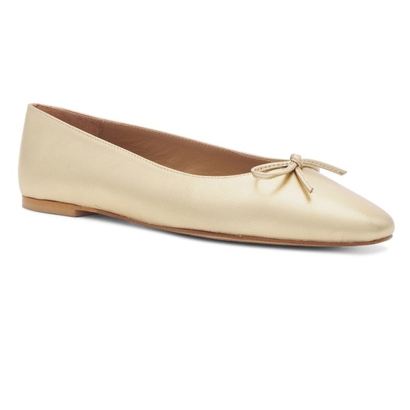 Bodil Flat in Gold
Great Condition! - Picture 2 of 8